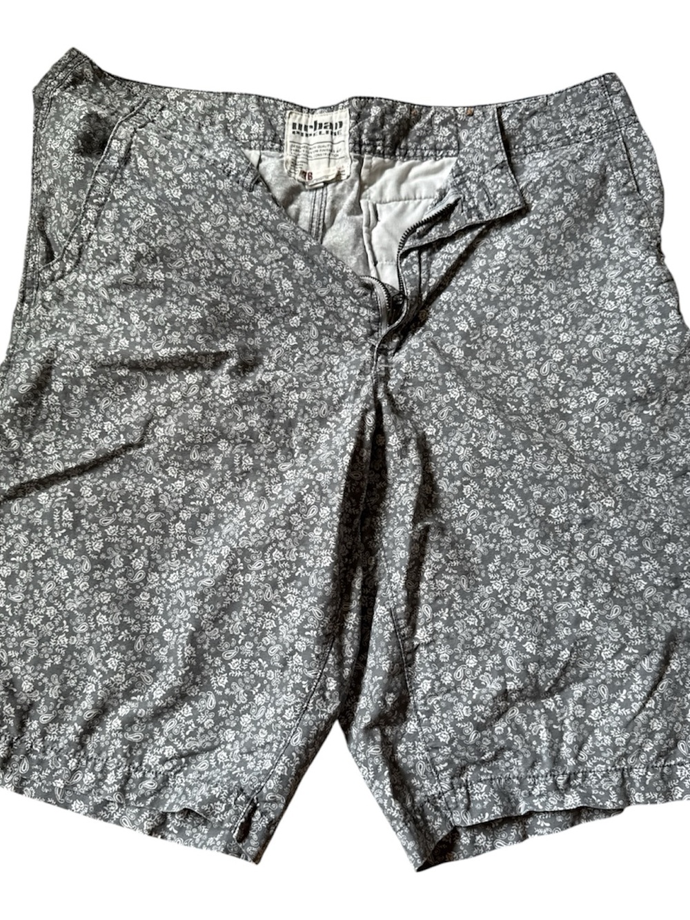 urban pipeline Gray Paisley Print Shorts